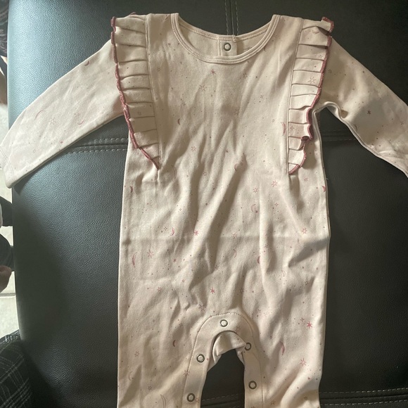 Pehr Stardust Ruffled Romper - Picture 5 of 5